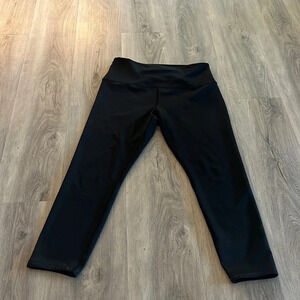 Spyder black Capri pants  size medium